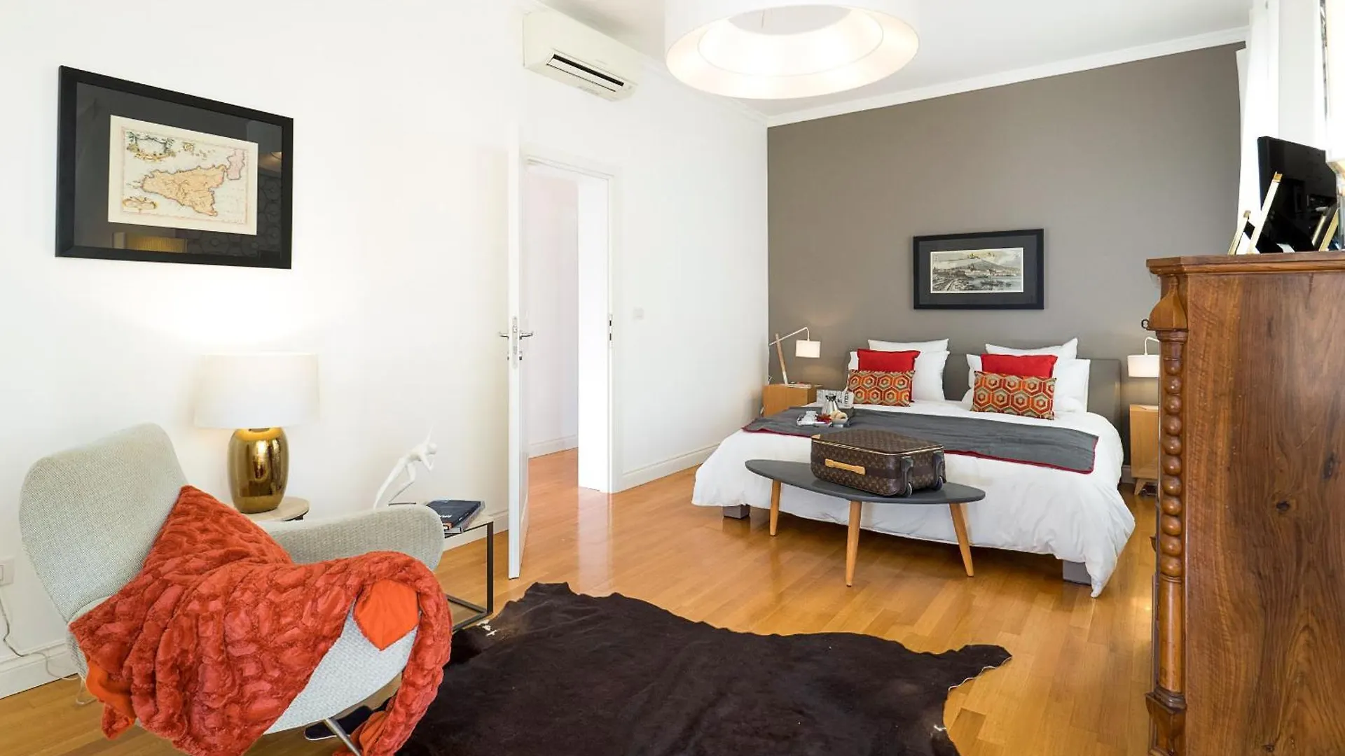 Penthouse Duomo Apartment Catania