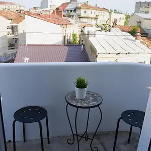 Metropole Old Town Apartment Bucharest